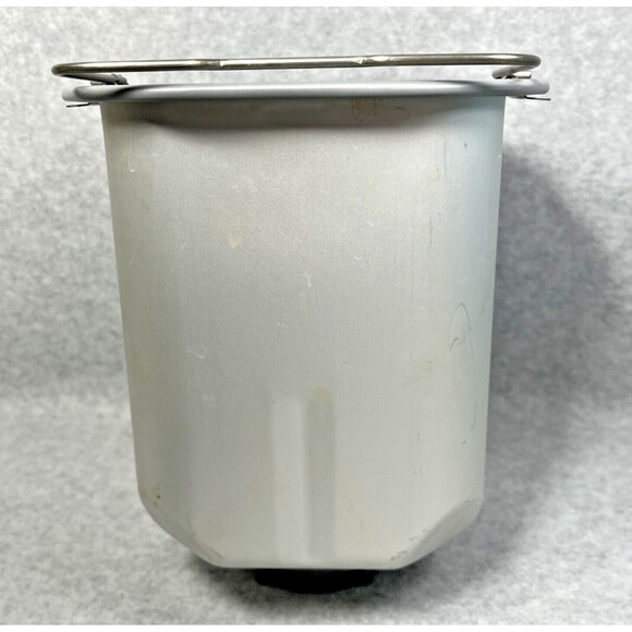 Hitachi Home Bakery Bread Maker Model HB-D103 Pan + Paddle Part Replacement READ - Picture 3 of 16